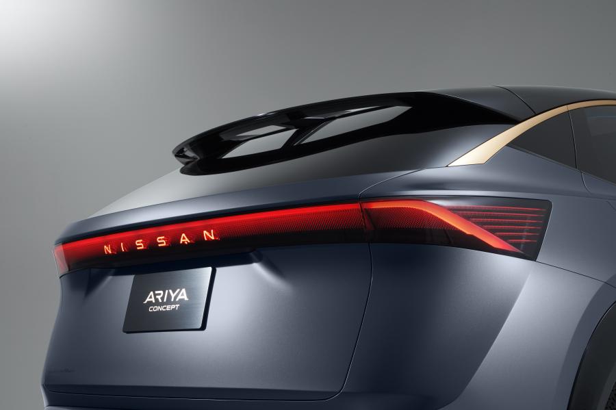 Детали экстерьера Nissan Ariya Concept 2019 года  (фото 12 из 44)
